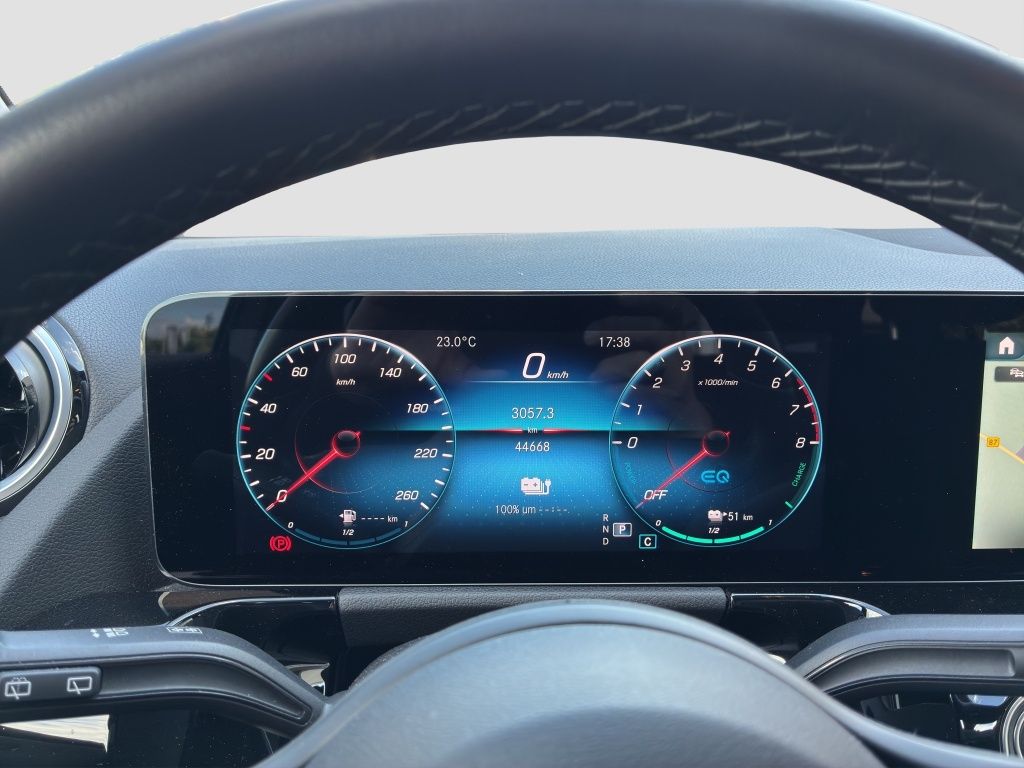 Fahrzeugabbildung Mercedes-Benz GLA 250 e LED*PDC*ParkAss*SpurH*el.Heck*AUT*Kam.