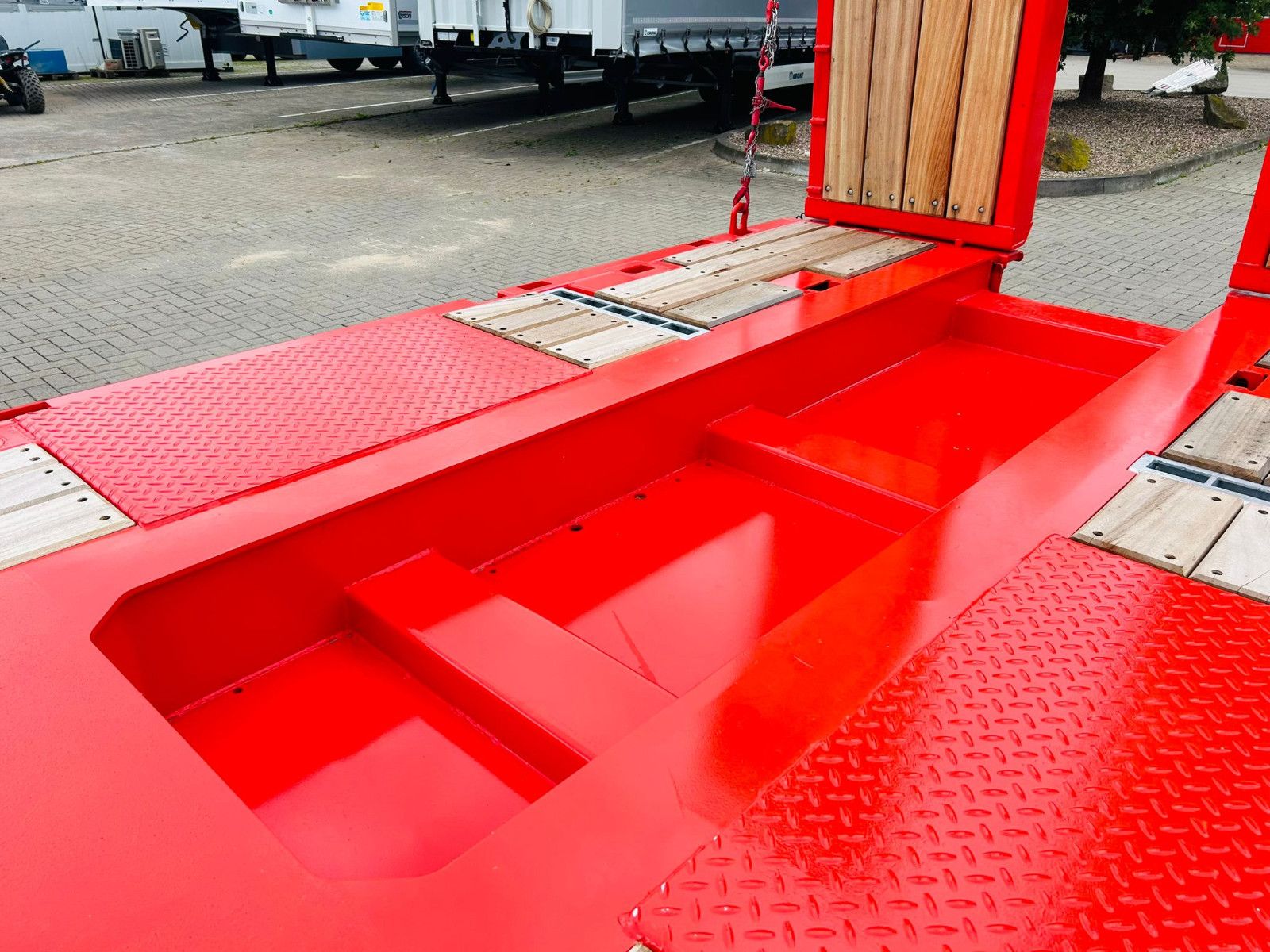 Fahrzeugabbildung Kässbohrer KSLA RJ Mega Jumbo Tieflader mit Radmulden tele