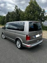 Volkswagen T6 Multivan Highline 2.0 TDI 4-Motion DSG +Voll+ - Volkswagen T6 Multivan mit Diesel-Antrieb: Beige, Alcantara