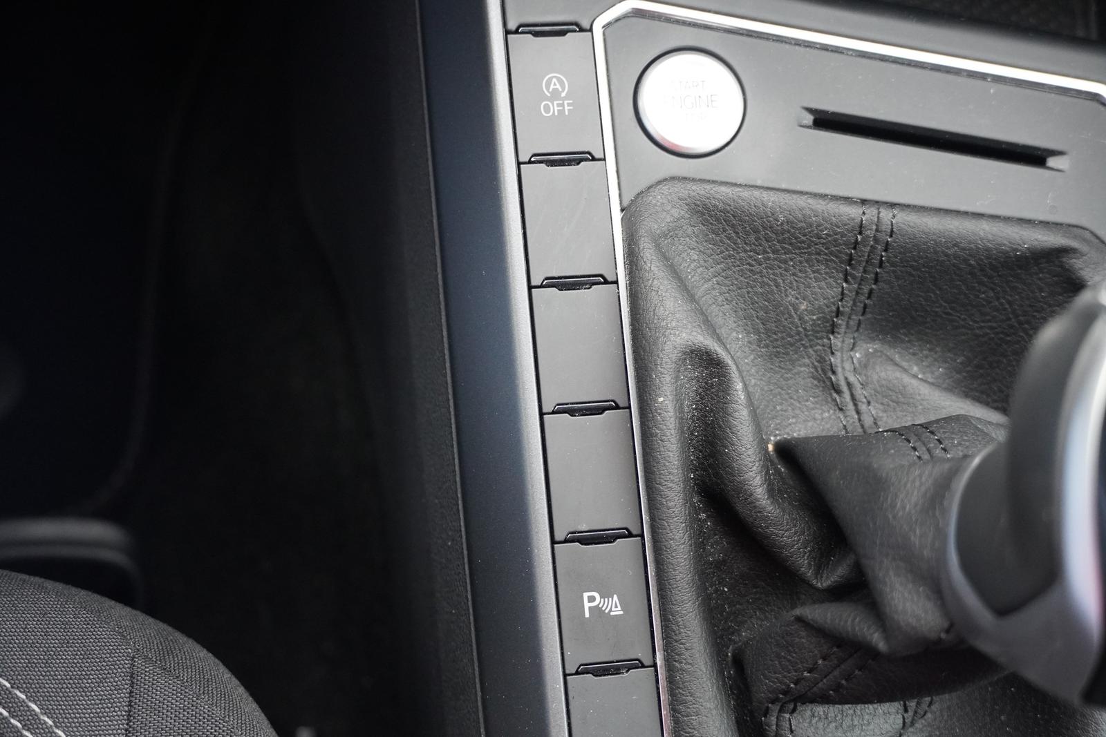 Volkswagen Taigo 1.0 R-Line LED Sitzheizung Kamera Navi DAB, миниатюра 22