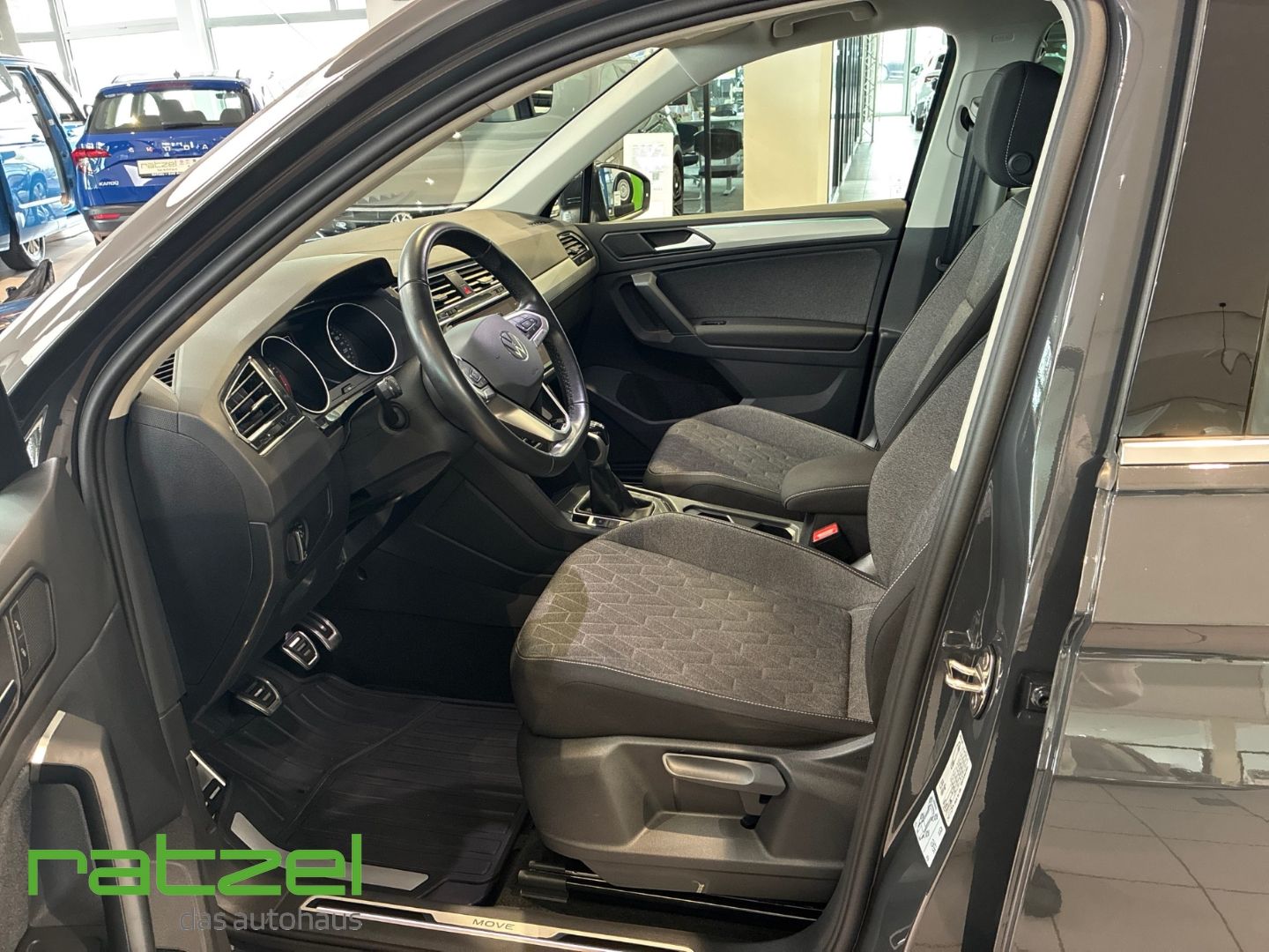 Fahrzeugabbildung Volkswagen Tiguan 1.5 TSI Life Navi Sitzhzg. LED ACC Light/