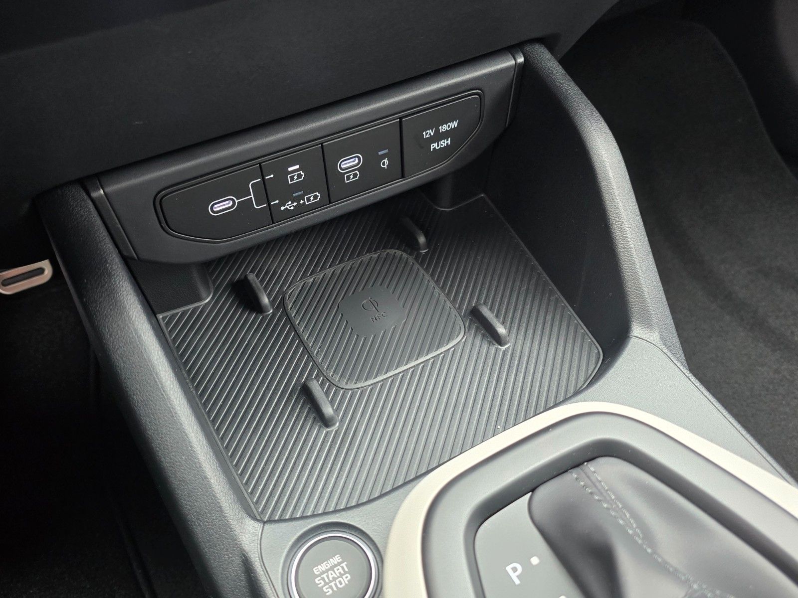 Fahrzeugabbildung Kia K4 SW 1.6T 180 DCT GTL DWP+ SZ SD 18 GD