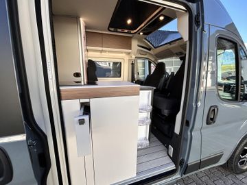 Westfalia Columbus 540 D 140PS 8G SKYVIEW SOLAR Schlafdach