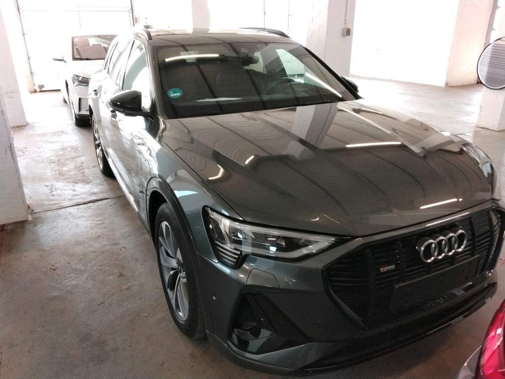 AUDI E-tron 55 Quattro S-Line*PANO*AHK*NIGHT*HuD*