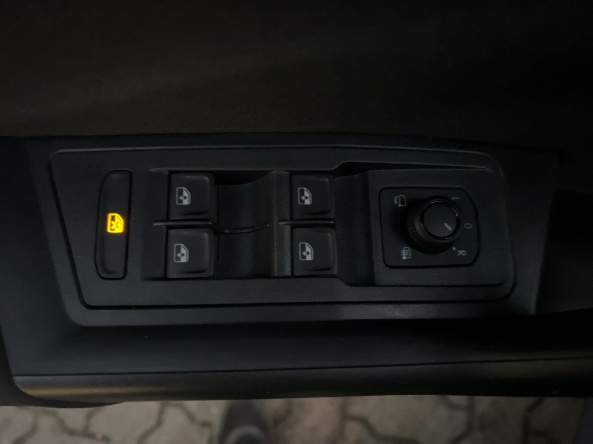 Volkswagen T-Roc - Bild 18