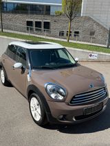 MINI COOPER Countryman LIGHT COFFEE/ Top Zustand - MINI Cooper aus 2010