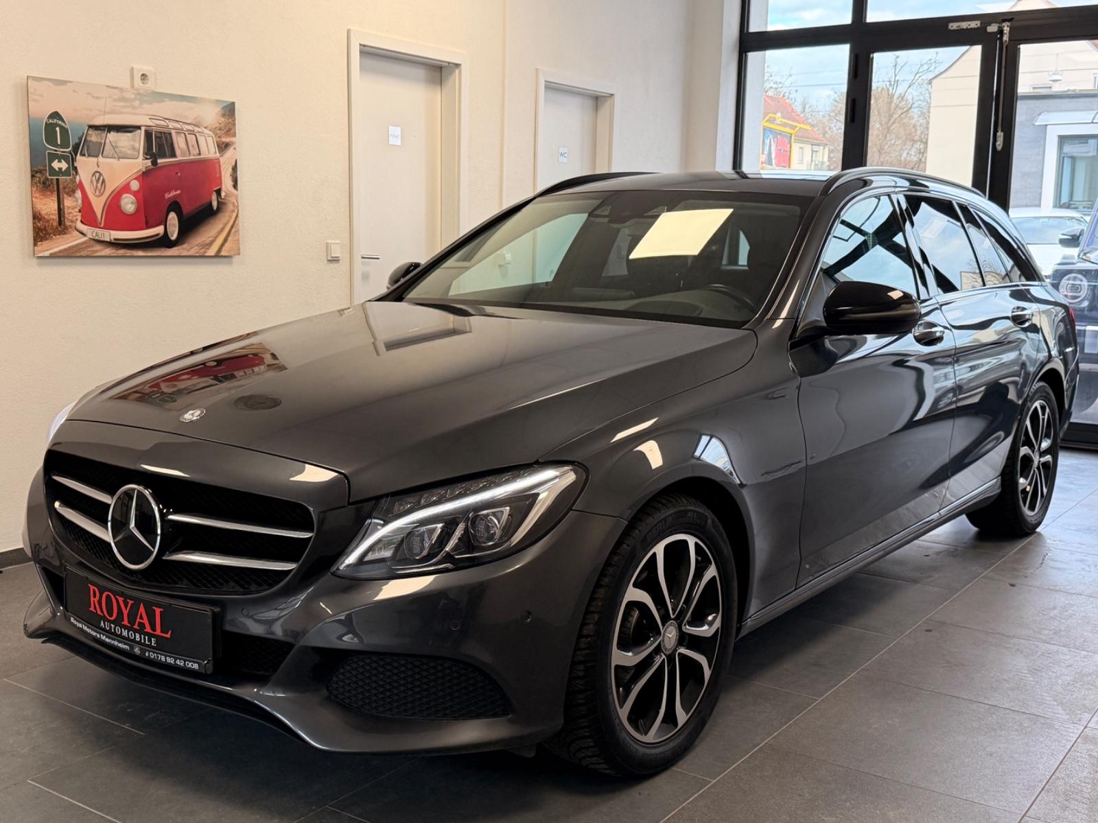 Mercedes-Benz C220 T BlueTec/d-Night-Paket-Head-up-Burmester-