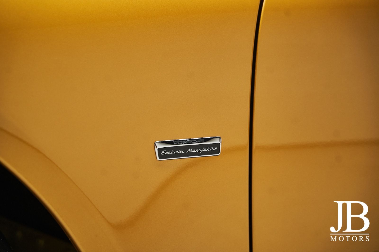 Fahrzeugabbildung Porsche 911 Turbo S Exclusive Series Burmester Lift
