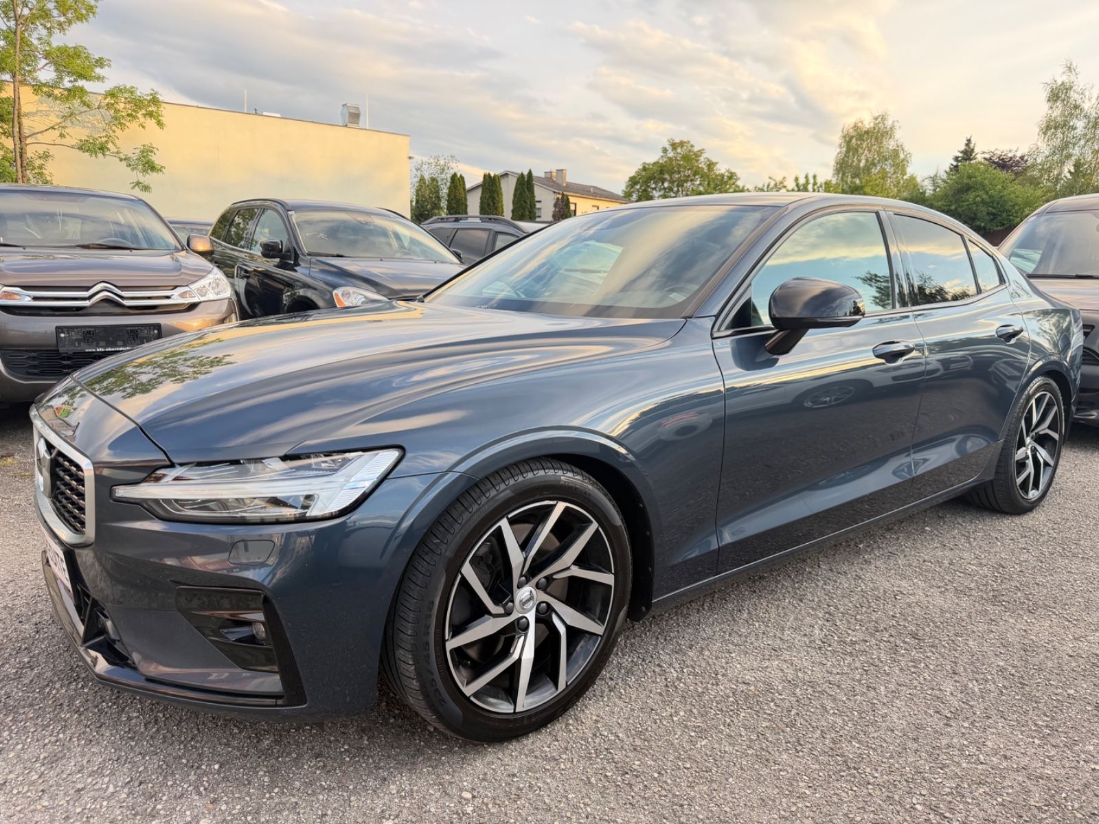 Volvo S60 T6 AWD Geartronic R Design imagem 2