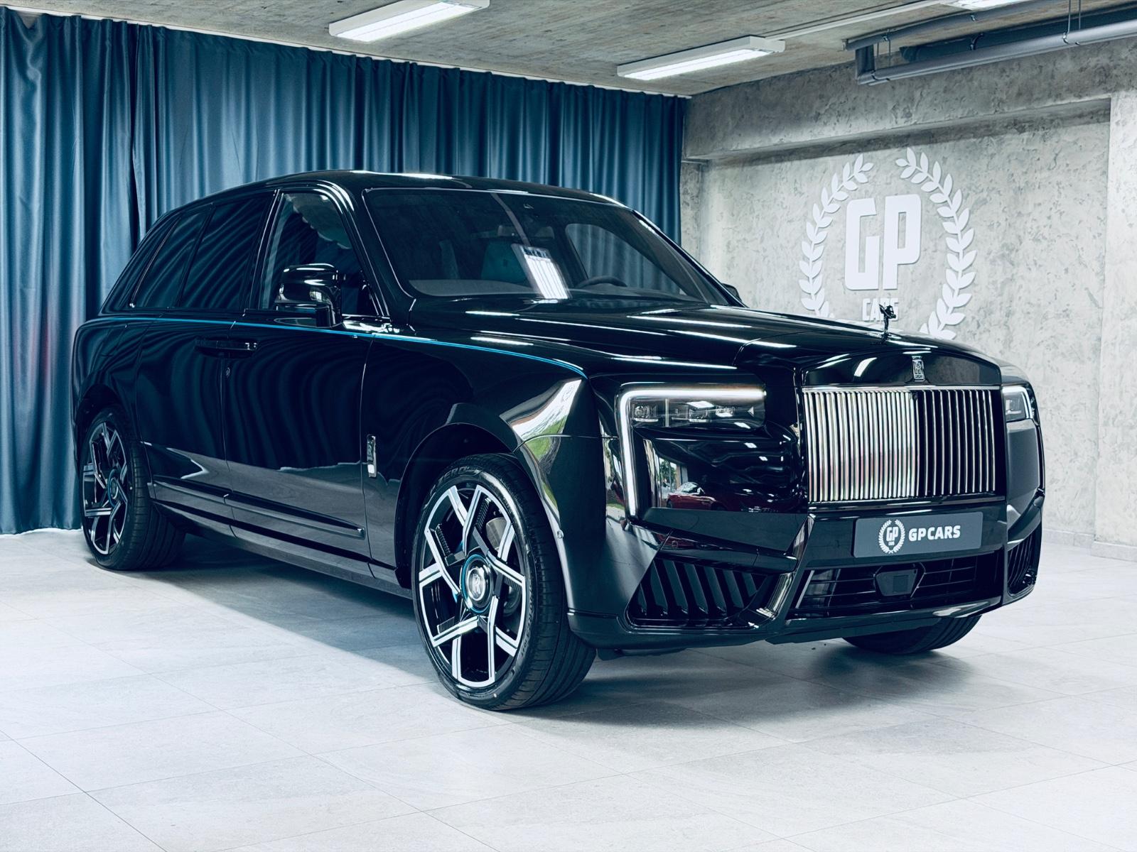 Rolls-Royce Black Badge STARS THEATRE BESPOKE TIFFANY STOCK