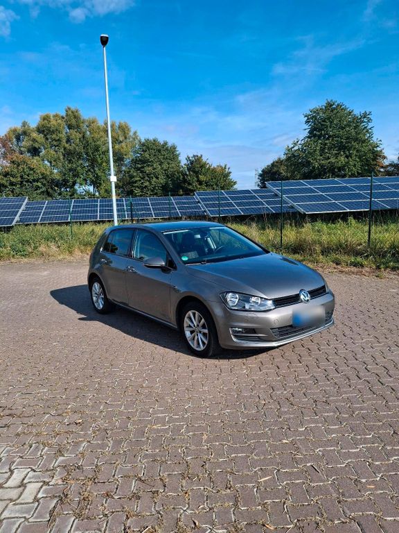 Image of Volkswagen Golf