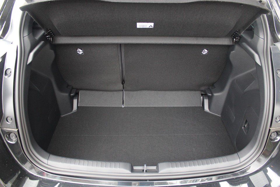 Fahrzeugabbildung Mazda 2 Hybrid Homura 1.5L VVT-i 116 PS CVT ACAA RFK E