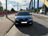 Skoda Octavia 1.9 TDI  Elegance Automatik - Skoda Octavia: Limousine, 1.9