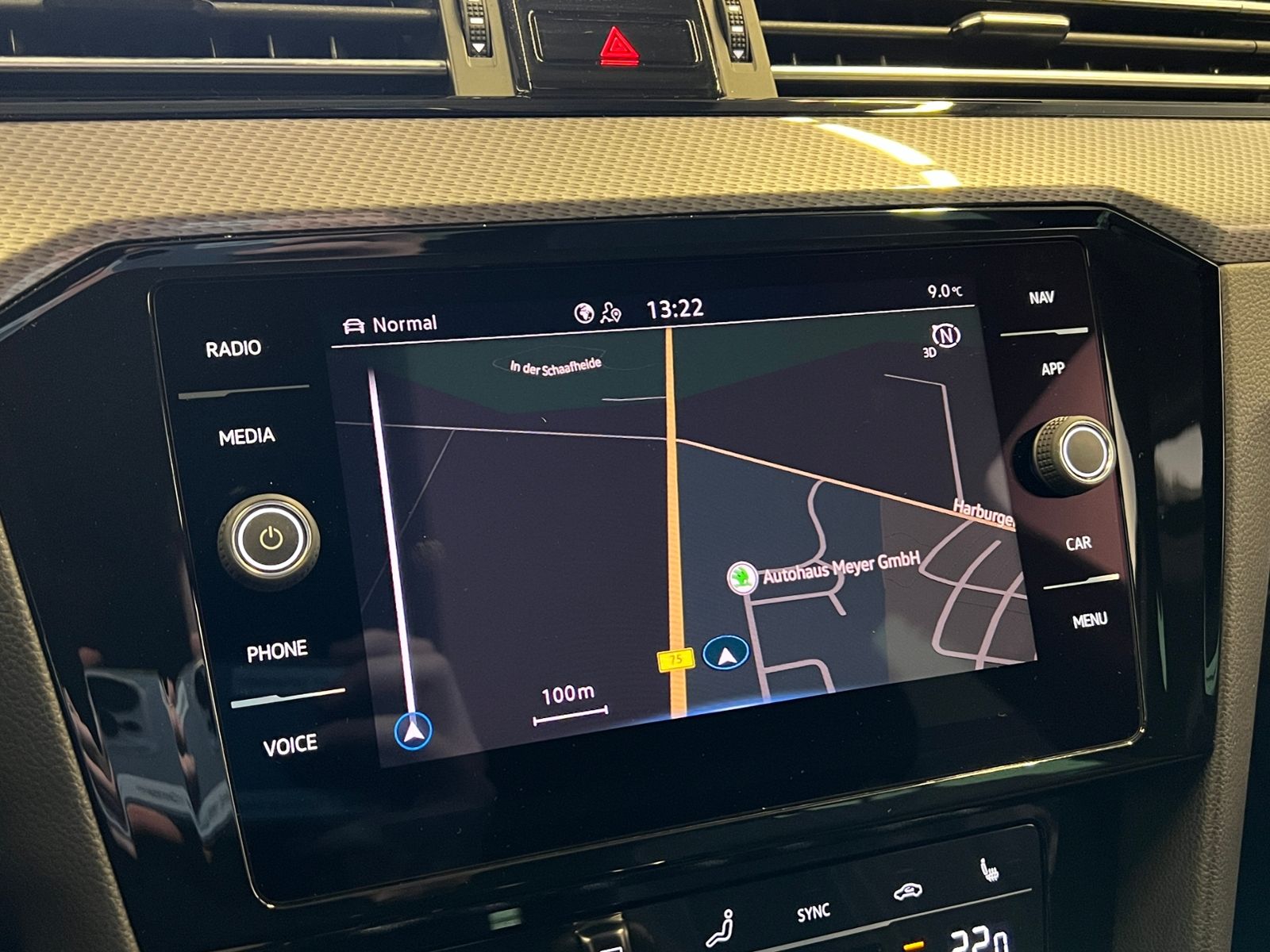 Fahrzeugabbildung Volkswagen Passat Variant Alltrack 2.0 TDI DSG 4MOTION *AHK