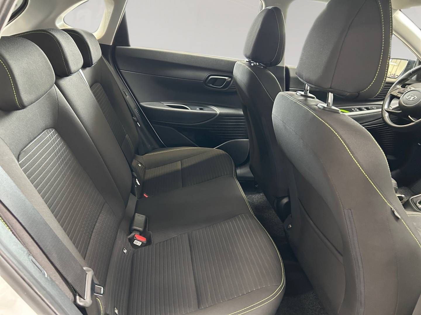 Fahrzeugabbildung Hyundai i20 1.0 T-Gdi (101 PS) 48V Intro Edition