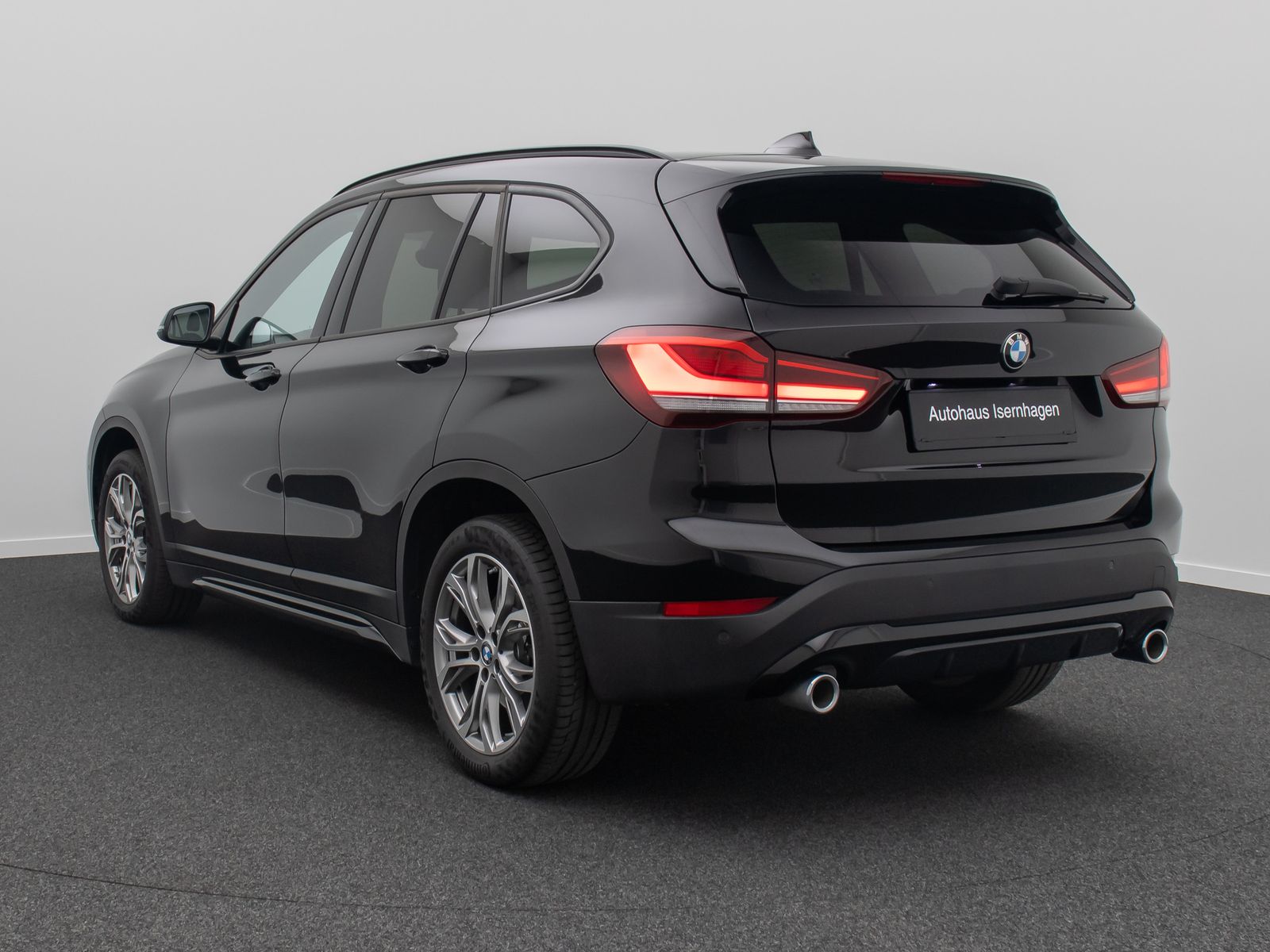 Fahrzeugabbildung BMW X1 sD20d Sport Line ACC Kamera DAB HUD Panorama