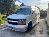 Chevrolet Express Explorer US Camper Van - Chevrolet Express: Van