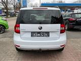 Skoda Yeti Ambition 1.4 TSI SHZ BT NAVI AHK - Skoda Yeti mit Benzin-Antrieb: Geländewagen, Schaltgetriebe