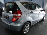 Mercedes-Benz A 150 - Mercedes-Benz A 150 mit Benzin-Antrieb