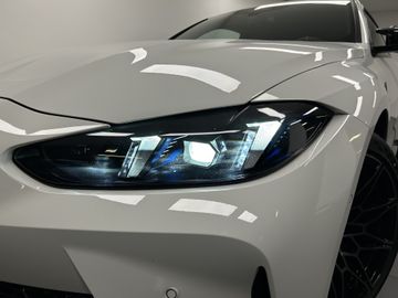 BMW M4 - 8