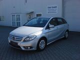 Mercedes-Benz B 180 Standard BlueEfficiency*2.Hand*Serviceheft - Mercedes-Benz B 180 in Halle