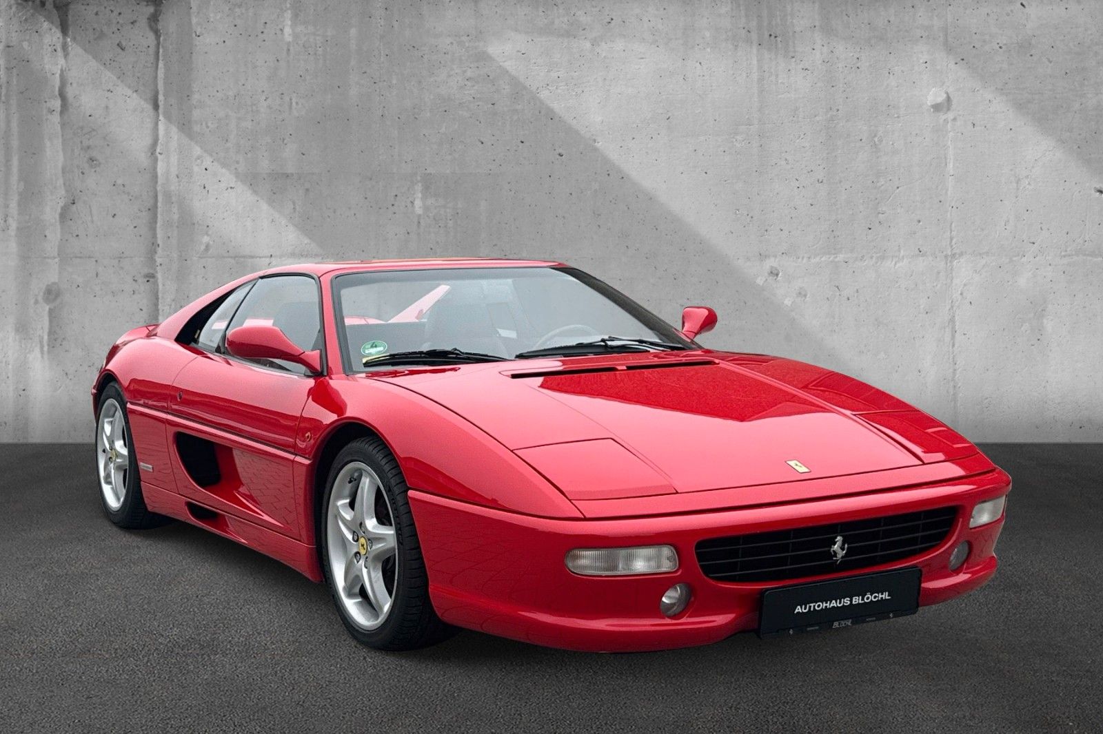 Fahrzeugabbildung Ferrari F355 GTS*Manual*Challenge Grill*Perfekt