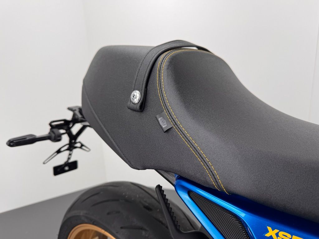 Fahrzeugabbildung Yamaha XSR 900 *TOP-ZUSTAND *WENIG KILOMETER