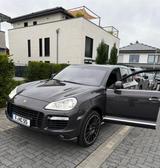 Porsche Cayenne Turbo S Keyless Go  - Porsche Gebrauchtwagen in Frankfurt