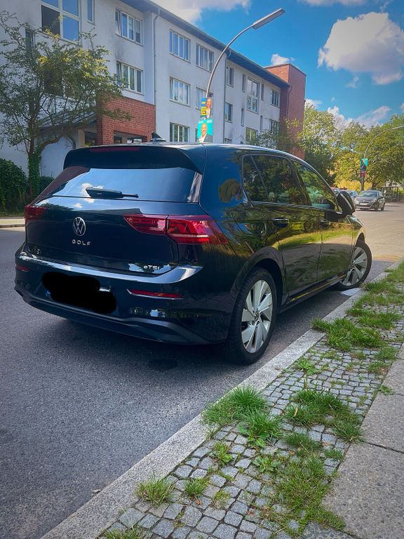 Image of Volkswagen Golf