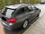 BMW 318d Touring Advantage Advantage - graue BMW 318