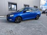 Skoda Fabia Kombi Ambition 1.2 TSI Metallic, Bordcompu - : Blau, Metallic