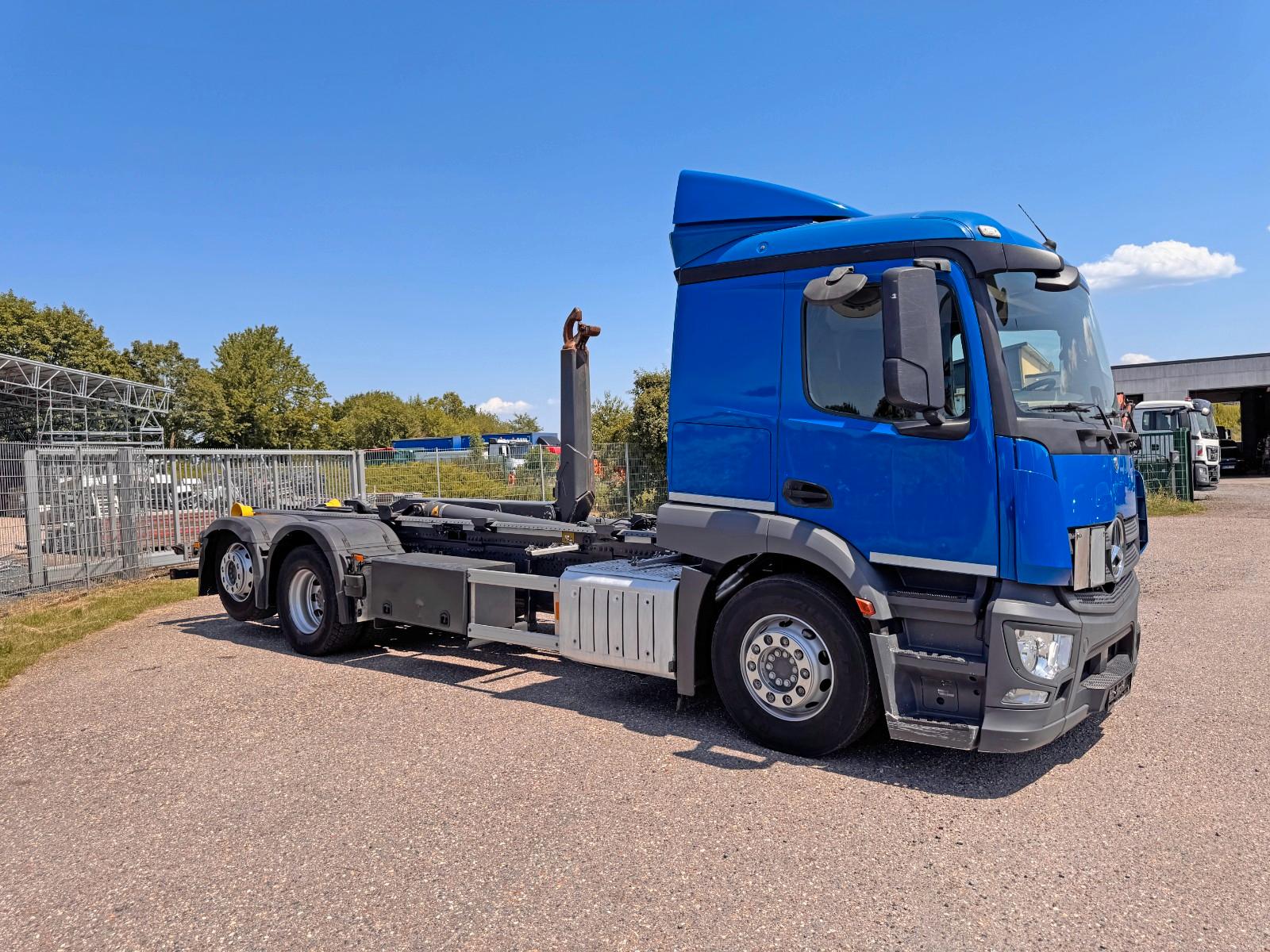 Mercedes-Benz 2543 6X2 Meiller Abroller mit Funkbedienung Top