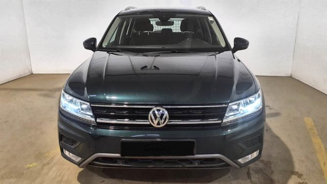 Volkswagen Tiguan HIGHLINE 4Motion ACC+NAVI+LED+STDHZG