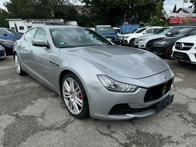 Maserati Ghibli S Q4*Kamera*GSD*Keyless*Bi-Xenon*Car-Play