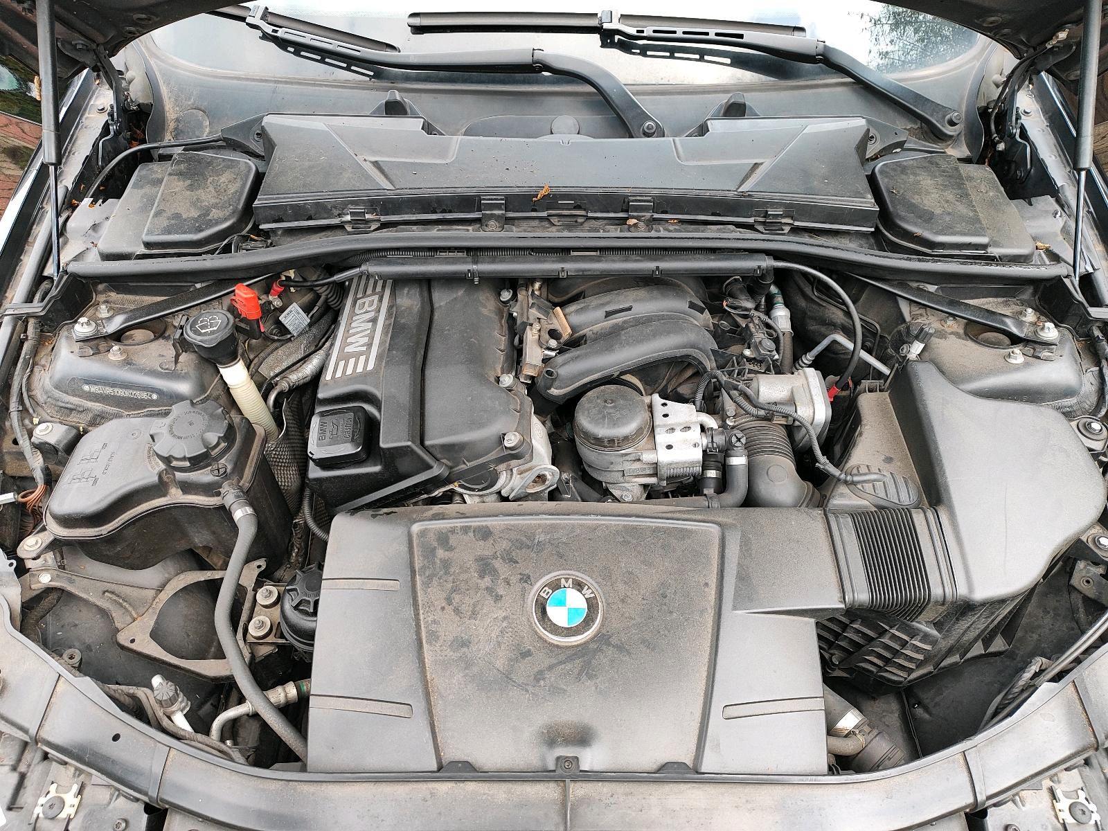 BMW 318 2007 — photo 14