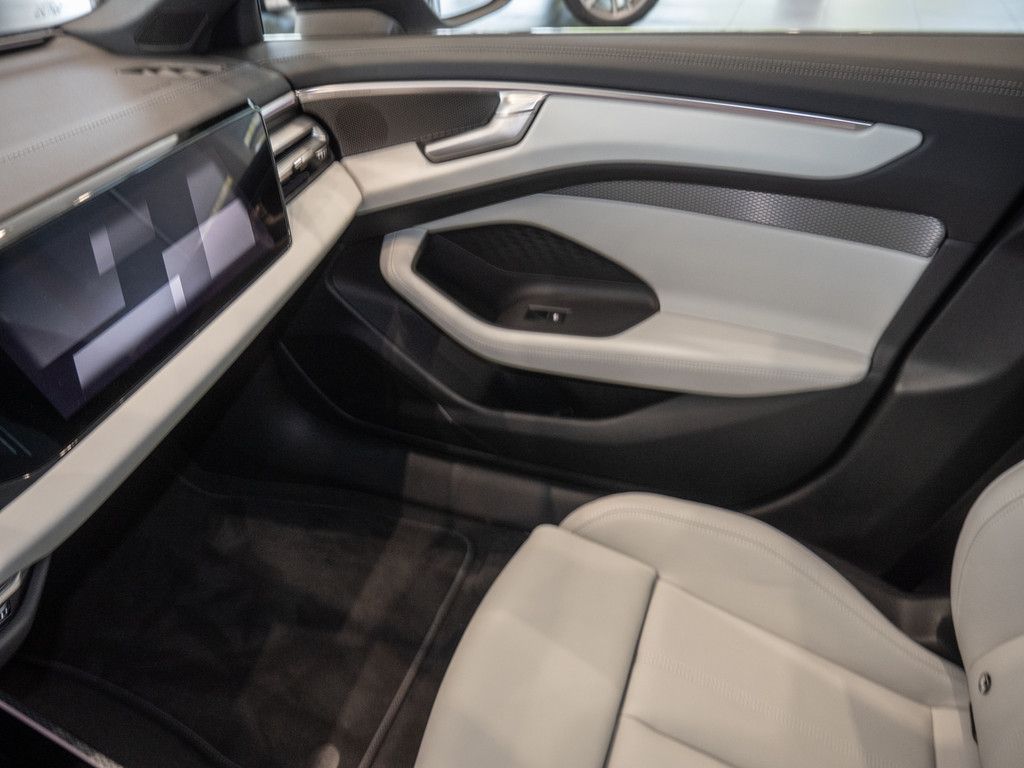 Audi A6 - Bild 13