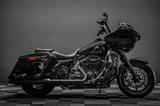 Harley-Davidson Road Glide - HARLEY-DAVIDSON ROAD GLIDE