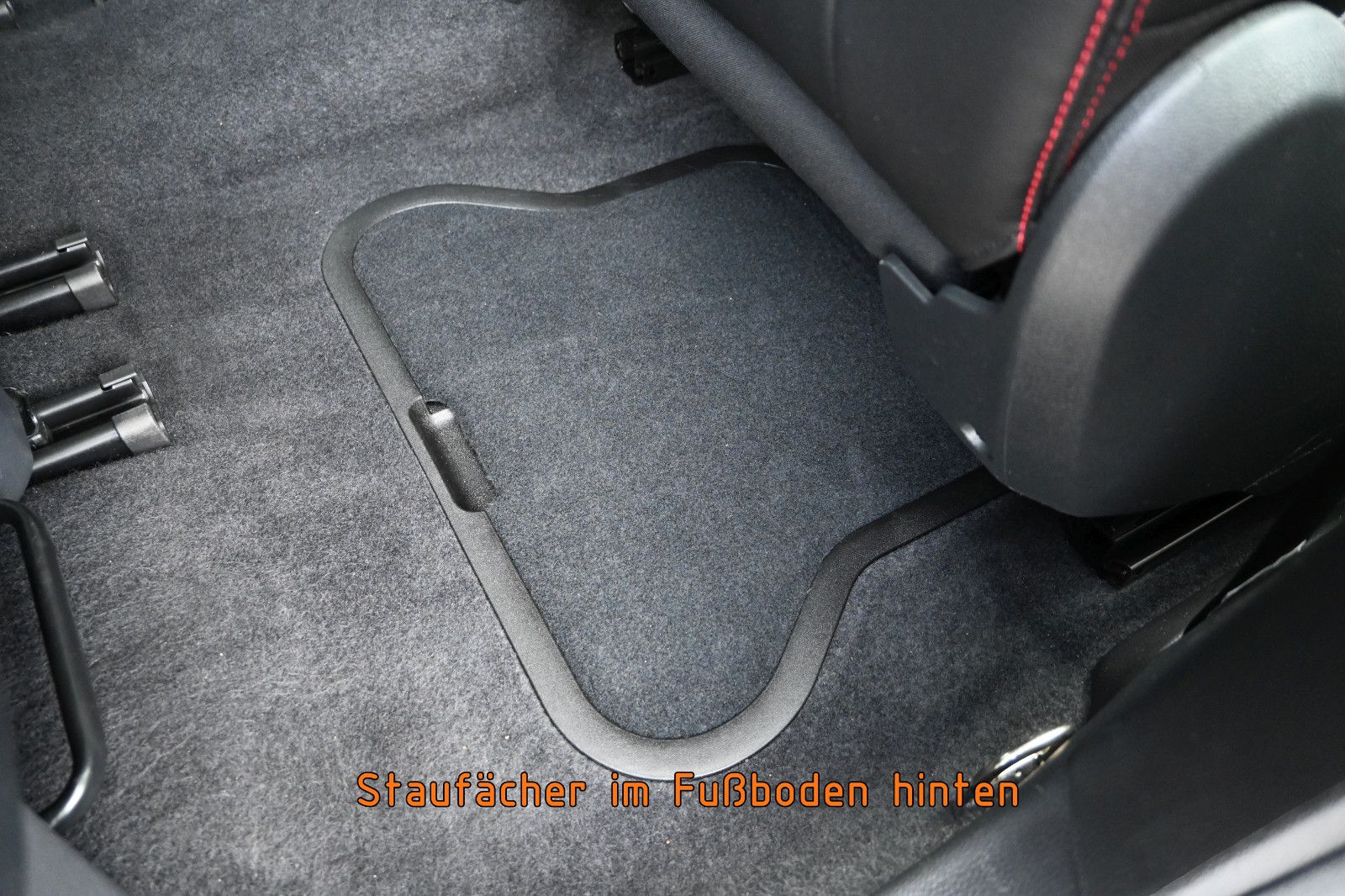 Fahrzeugabbildung SEAT Alhambra 2.0 TDI S&S FR-Line DSG °AHK°DCC°STHZ°
