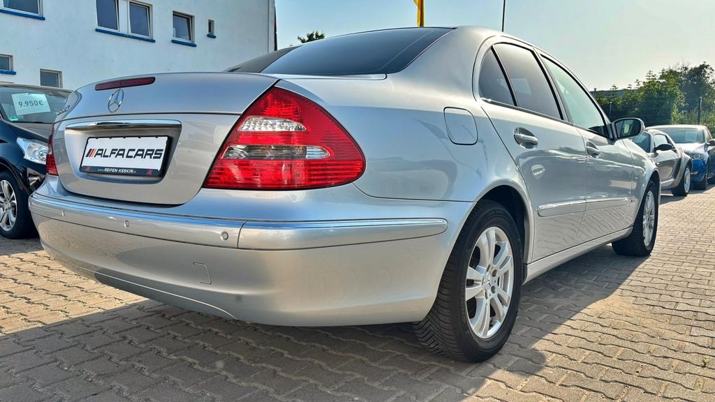 Mercedes-Benz E 280