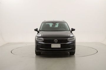 Volkswagen Tiguan - 2