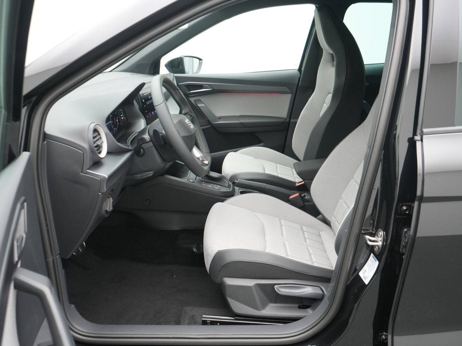Seat Arona - Bild 11