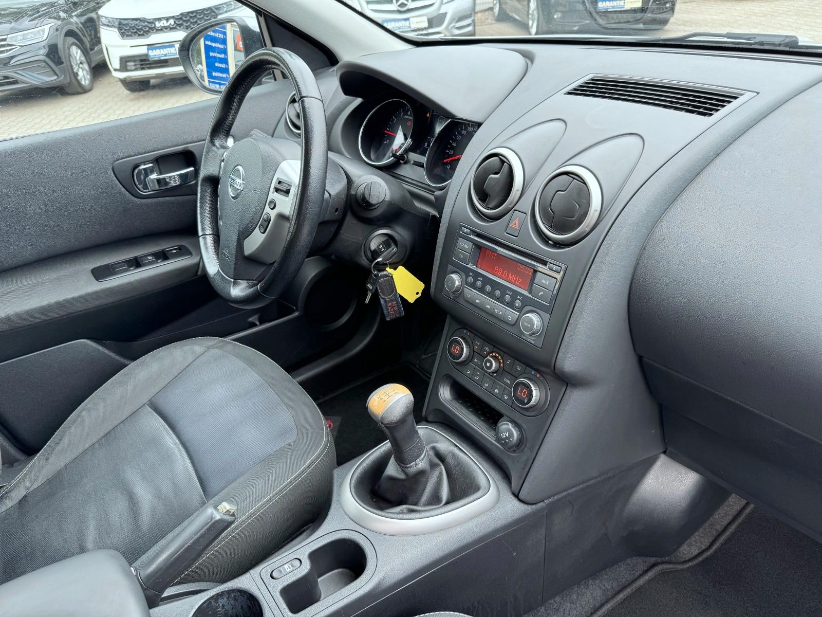 Nissan Qashqai Acenta*Panorama*AHK*S-Heft*1-Hand