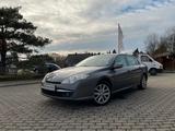 Renault Laguna III Dynamique - Renault Laguna Dynamique mit Diesel-Antrieb