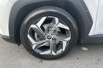 Hyundai TUCSON - 9