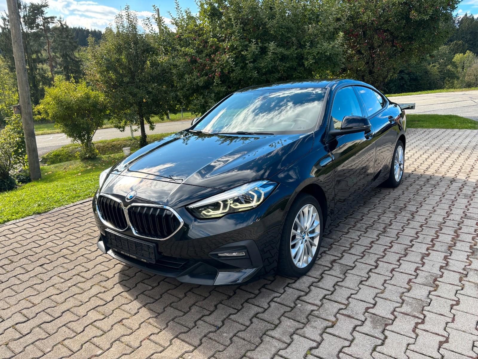 BMW 218 i Gran Coupé Automatik (LED Navi SHZ Carp.!)