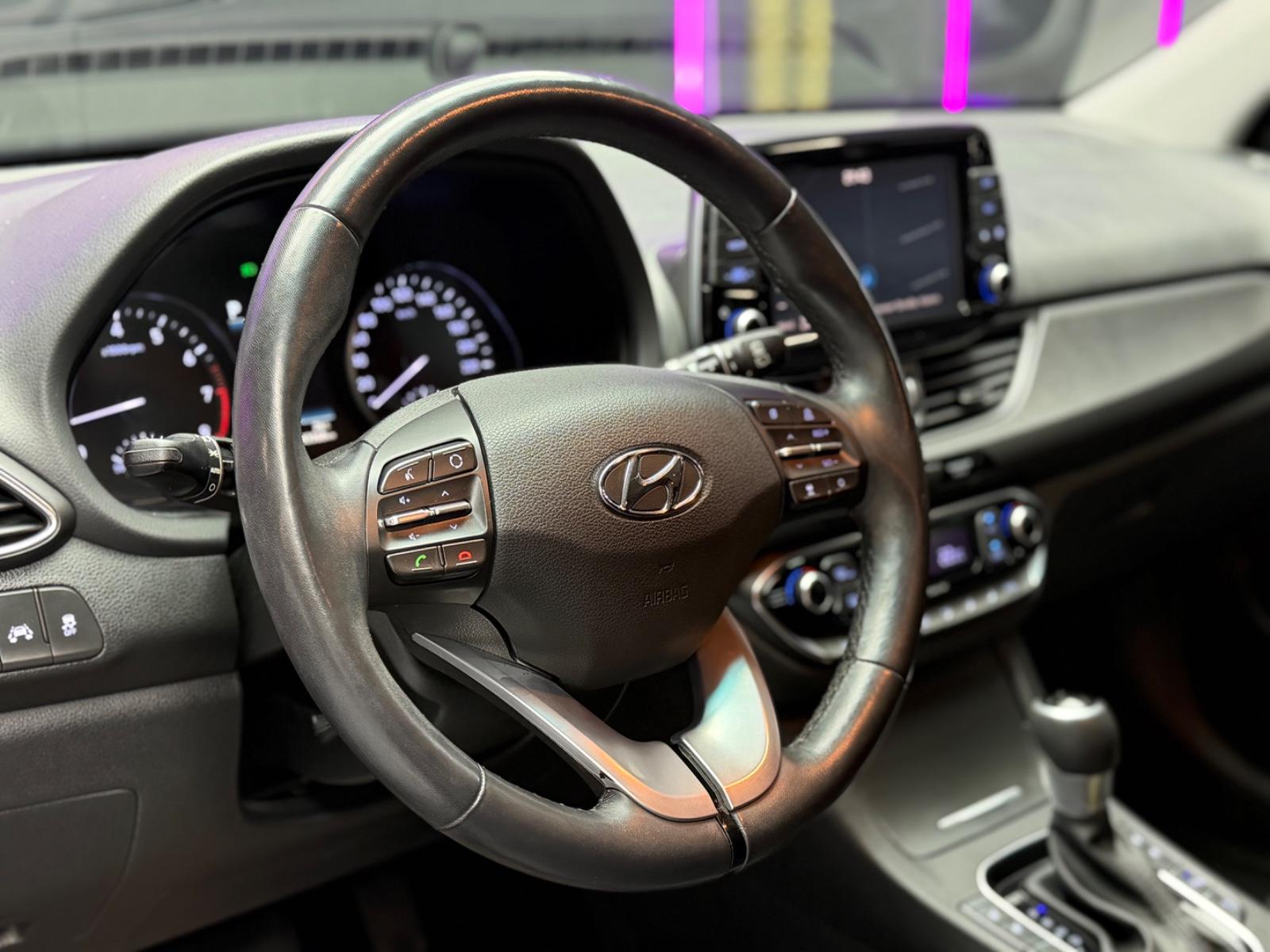 Hyundai i30 Premium 1.4l N-Line/LED/Navi/Aut./CarPlay