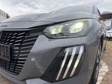 Peugeot 208 Active PT 100 Carplay+DAB+Bluetooth+Klima