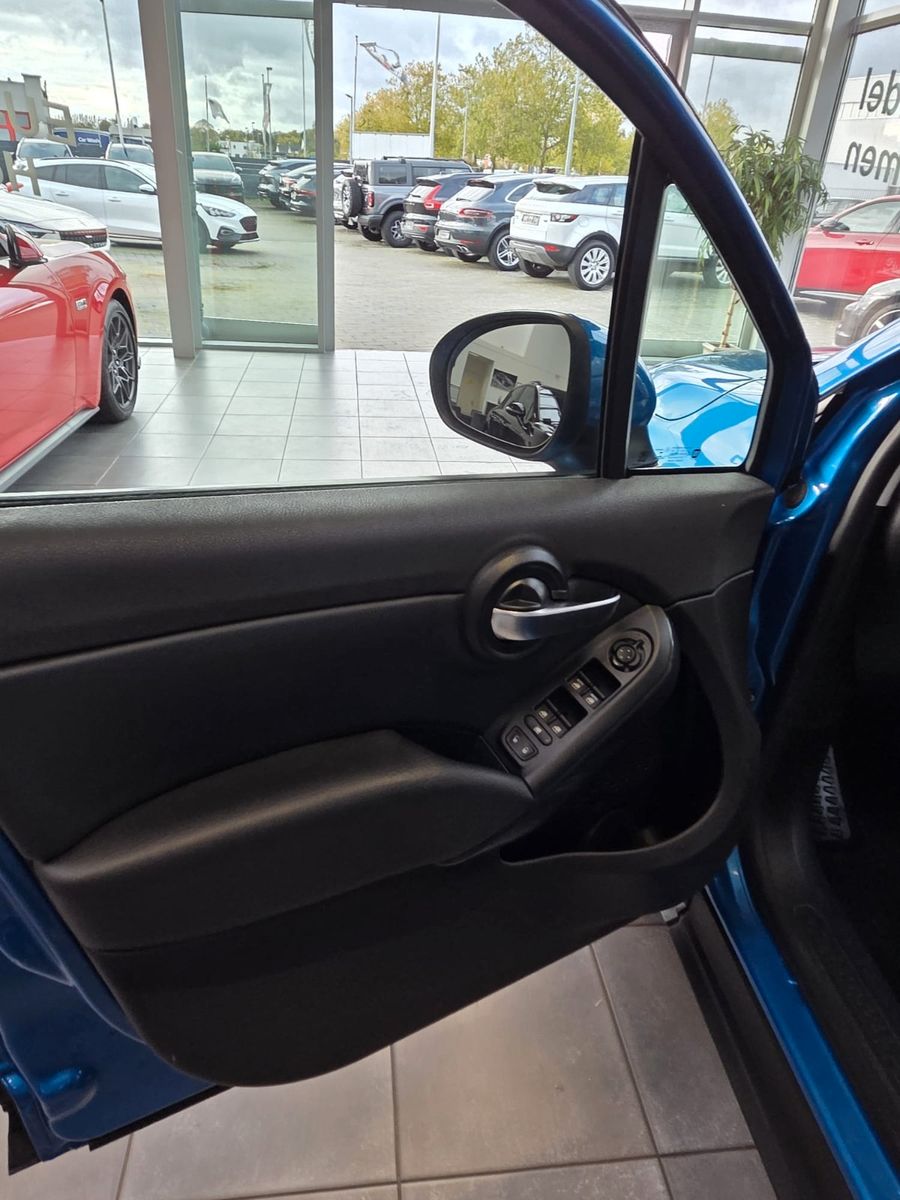 Fahrzeugabbildung Fiat 500X 1.6 MultiJet 96kW CROSS