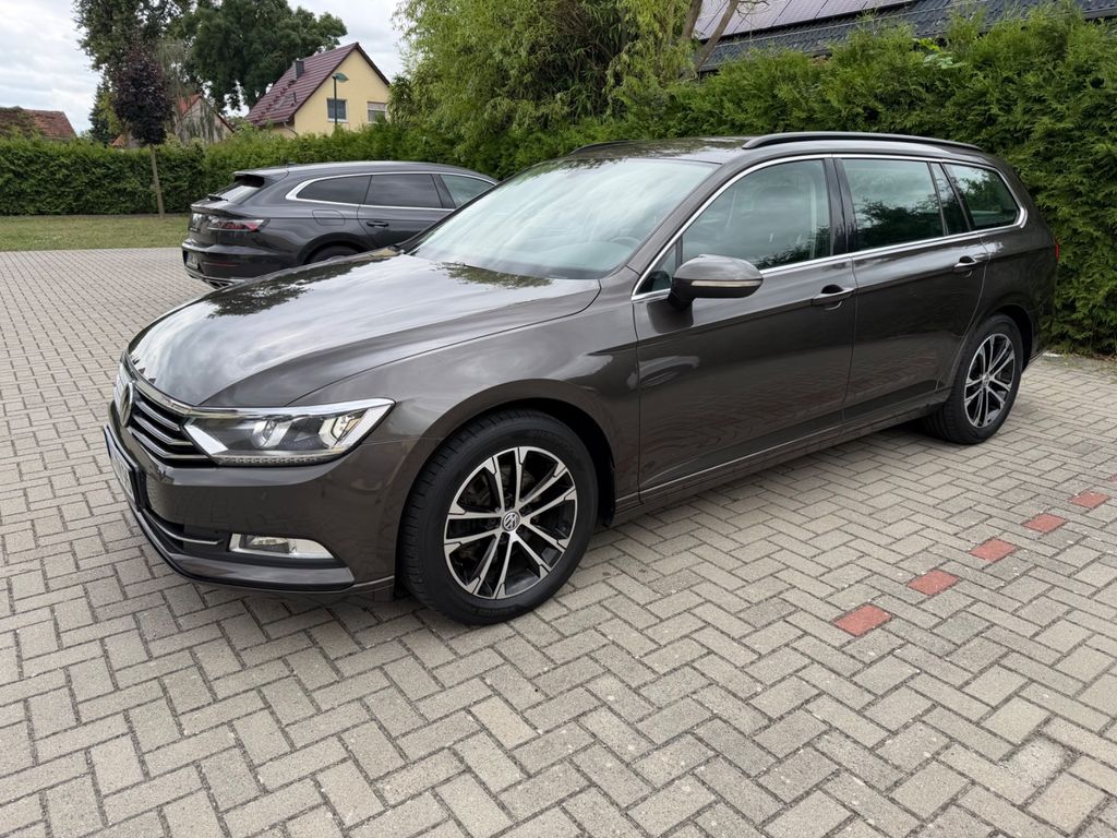 Image of Volkswagen Passat
