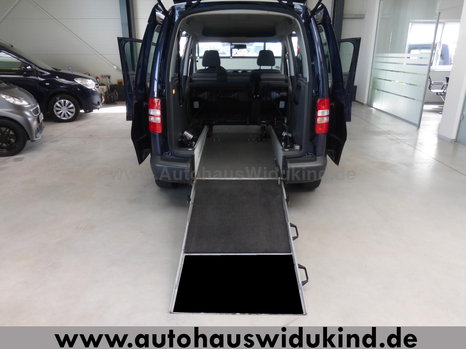 Volkswagen Caddy III Behindertenger. Rampe Rollstuhl
